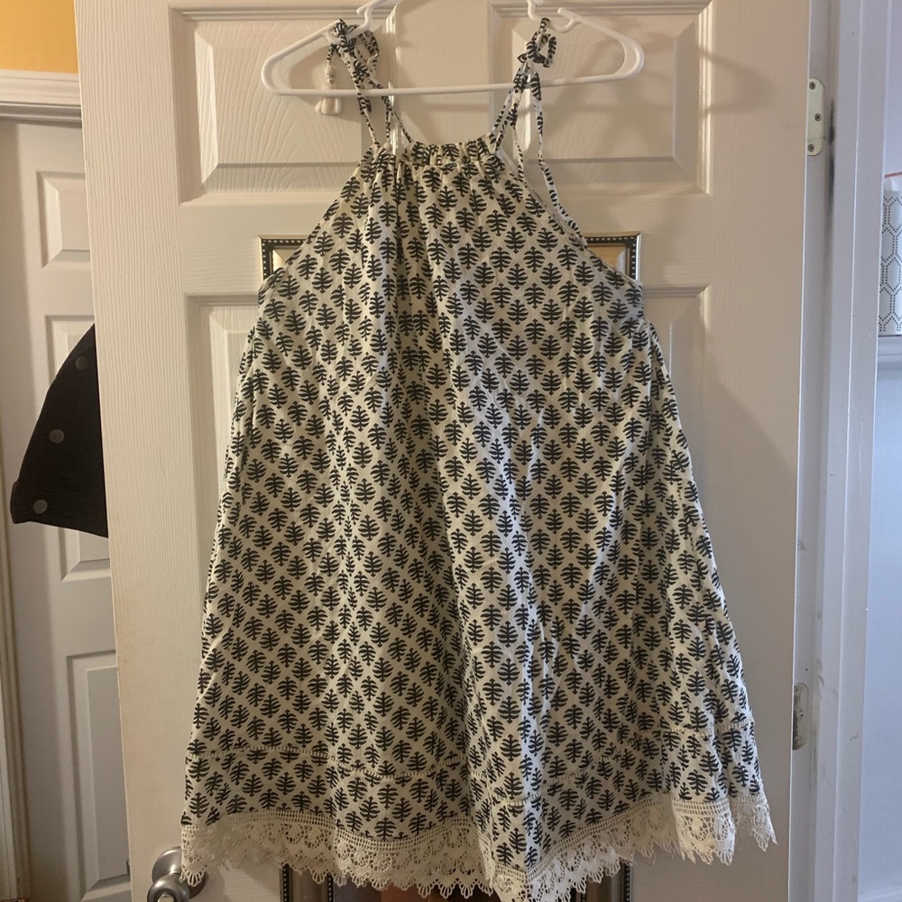 Printed Black and White Tassel-Tie Strap Dress!